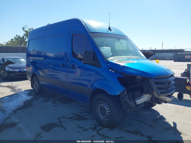 2019 MERCEDES-BENZ SPRINTER 2500 STANDARD ROOF V6