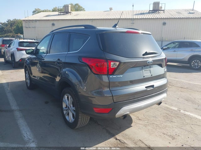 2019 FORD ESCAPE SEL 3