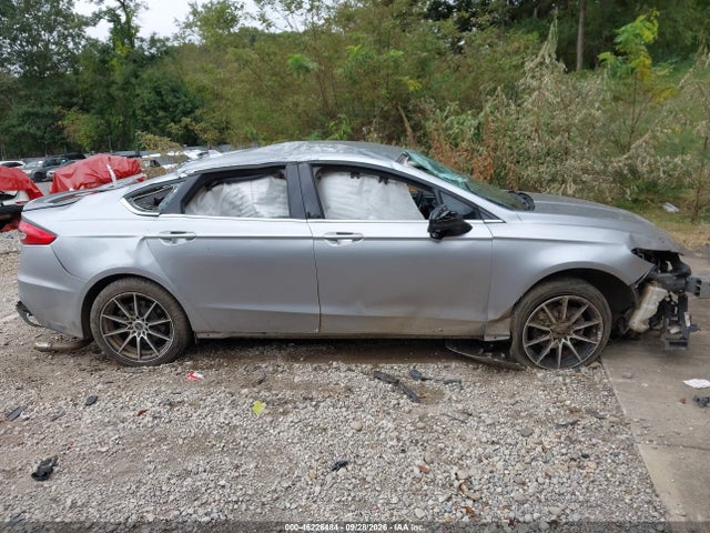 2020 FORD FUSION SE 12