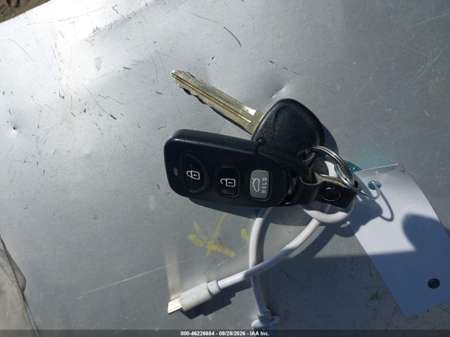 2019 HYUNDAI ELANTRA SE 11