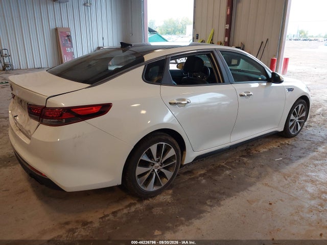 2018 KIA OPTIMA S 4
