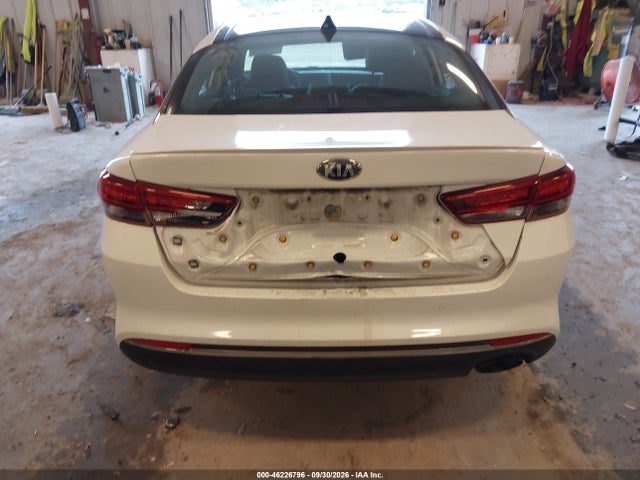 2018 KIA OPTIMA S 6