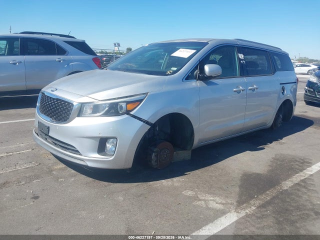 2017 KIA SEDONA SX 2