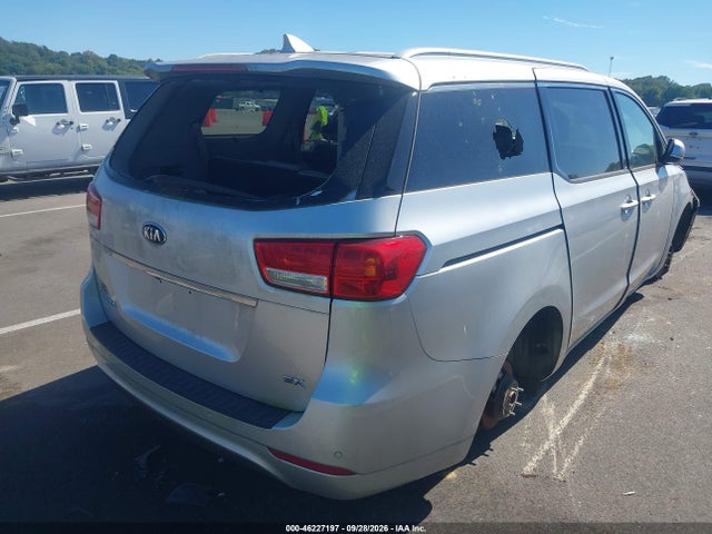 2017 KIA SEDONA SX 6