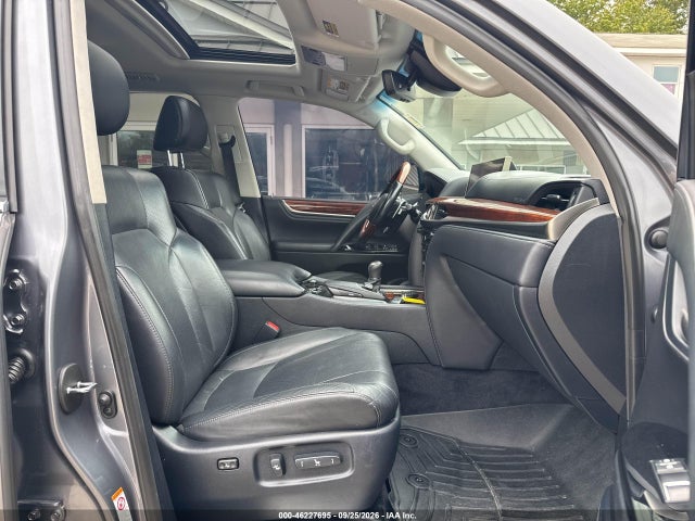 2017 LEXUS LX 570 5