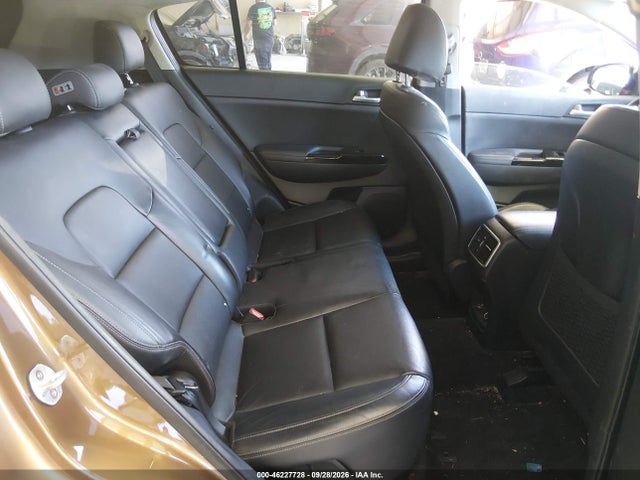 2018 KIA SPORTAGE EX 8