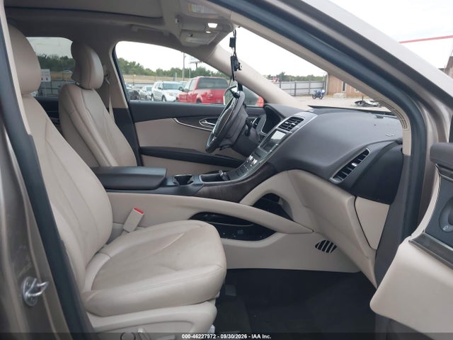 2019 LINCOLN NAUTILUS RESERVE 5