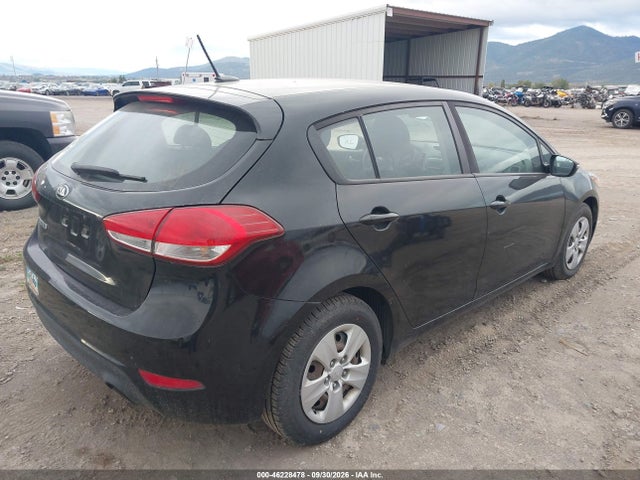 2017 KIA FORTE LX 4