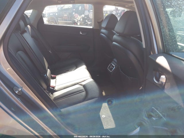 2018 KIA OPTIMA EX 8