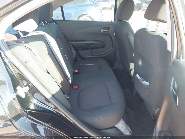 2017 CHEVROLET SONIC LT AUTO 8