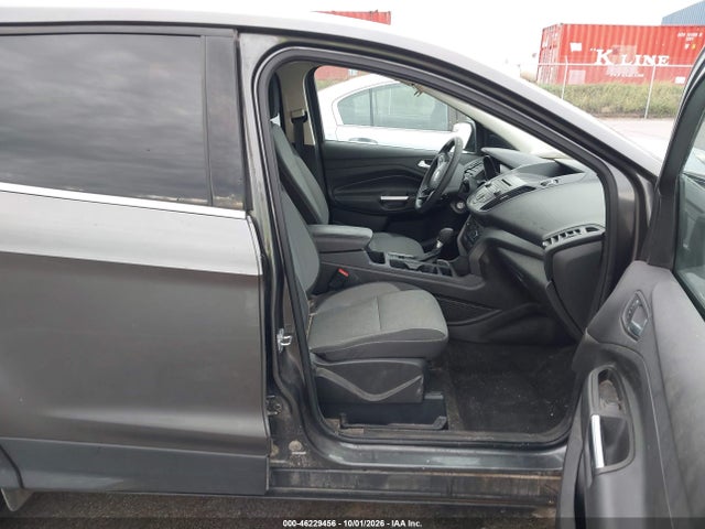 2017 FORD ESCAPE SE 5