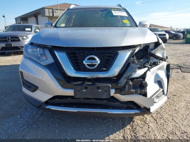 2017 NISSAN ROGUE SV 13