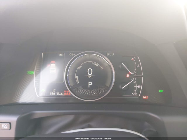 2025 LEXUS ES 300H 7