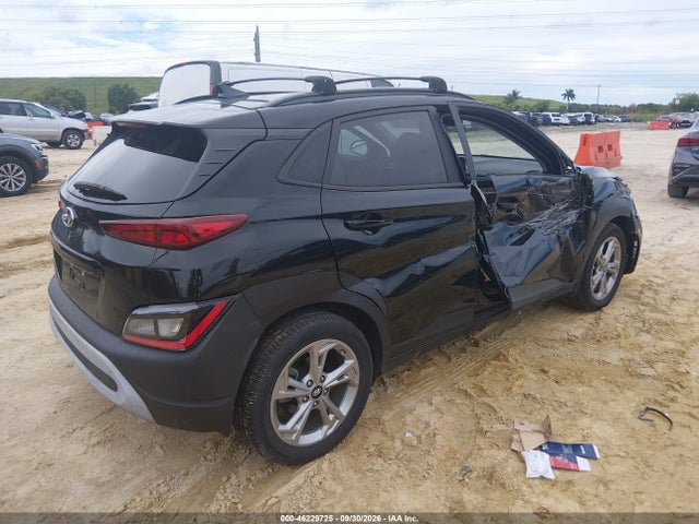 2023 HYUNDAI KONA SEL 4