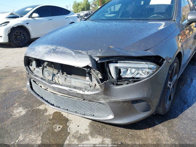 2021 MERCEDES-BENZ A 220 6