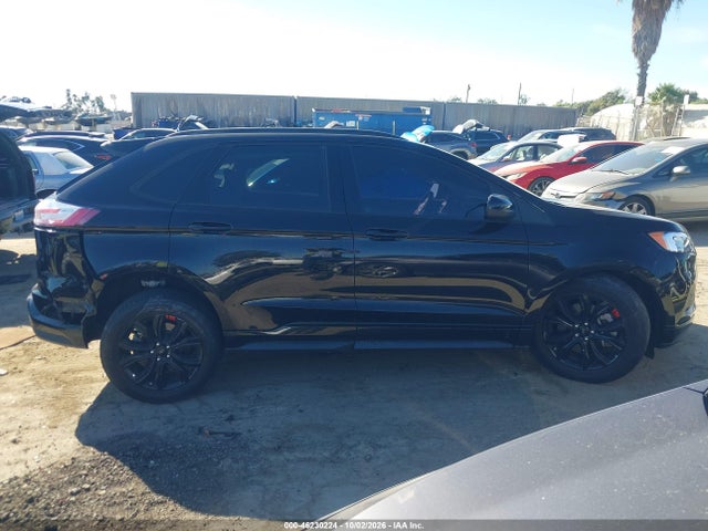 2022 FORD EDGE SE 13