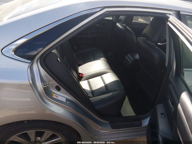 2017 TOYOTA CAMRY XLE 8