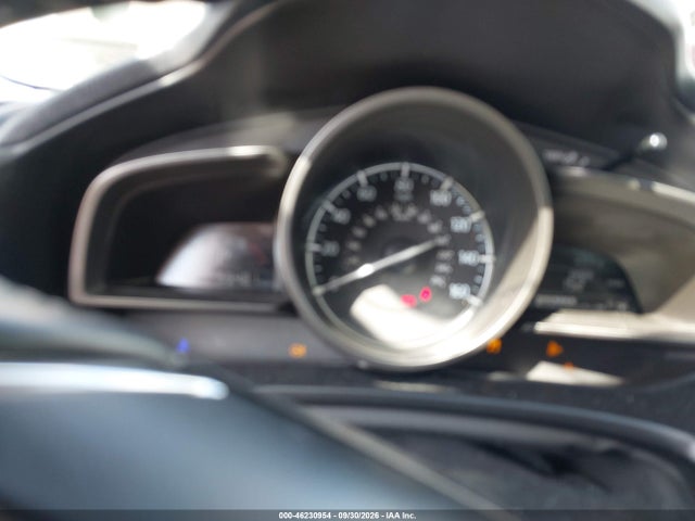 2018 MAZDA MAZDA3 TOURING 7