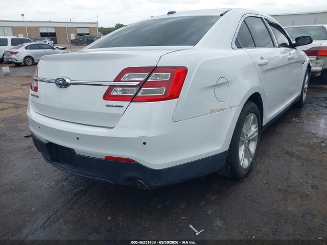 2017 FORD TAURUS SE 4