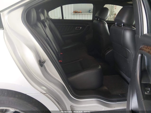 2018 FORD TAURUS LIMITED 8