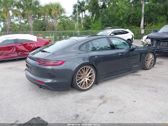 2020 PORSCHE PANAMERA 4 4