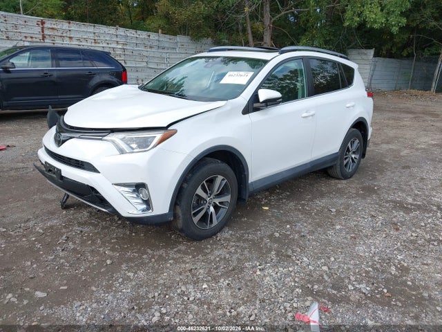 2018 TOYOTA RAV4 XLE 2
