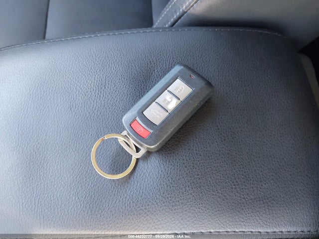 2019 MITSUBISHI OUTLANDER SEL 11
