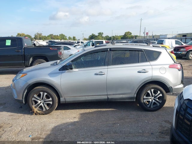 2018 TOYOTA RAV4 LE 14