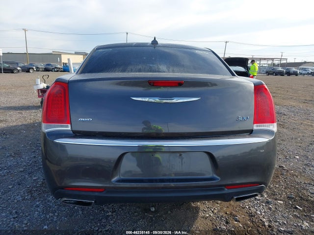 2017 CHRYSLER 300 LIMITED AWD 17