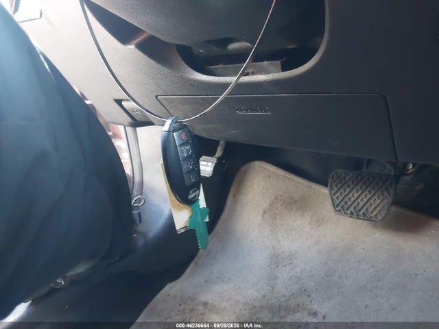 2023 NISSAN LEAF S 40 KWH 11