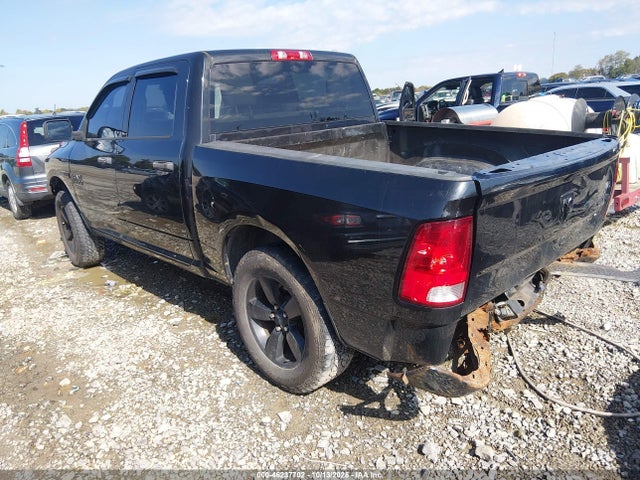 2017 RAM 1500 EXPRESS CREW CA EXPRESS 4X4 5'7 BOX 3