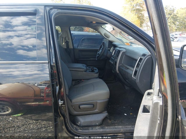 2017 RAM 1500 EXPRESS CREW CA EXPRESS 4X4 5'7 BOX 5