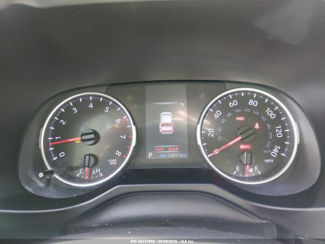 2019 TOYOTA RAV4 LE 7