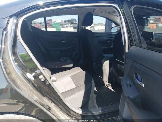 2025 NISSAN SENTRA SR 8