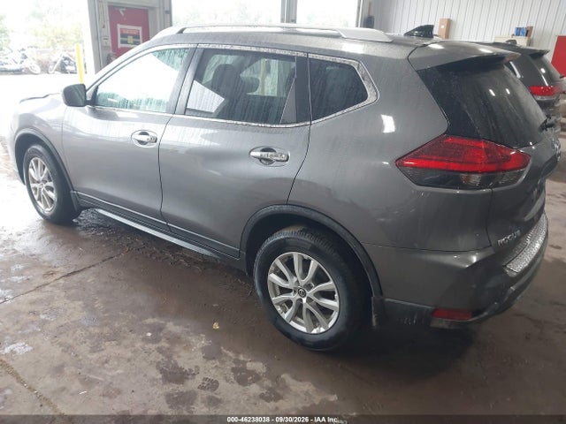 2017 NISSAN ROGUE SV 3