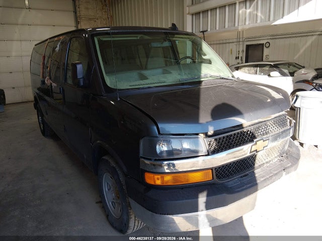 2017 CHEVROLET EXPRESS 3500 LT