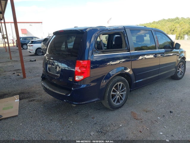 2017 DODGE GRAND CARAVAN SXT 4