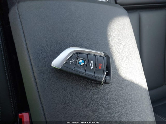 2025 BMW 330I 11