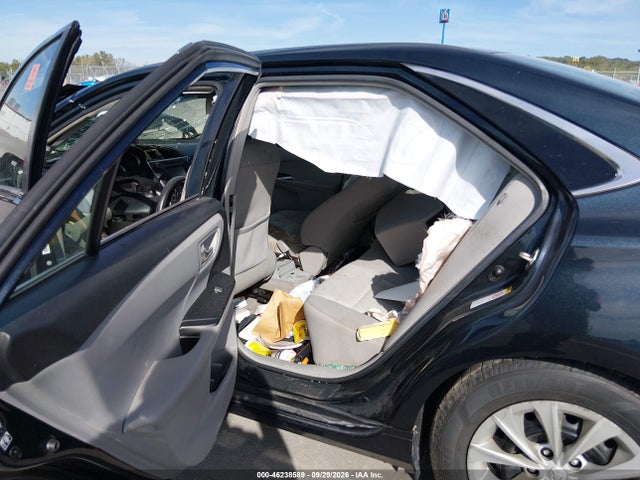 2017 TOYOTA CAMRY LE 8