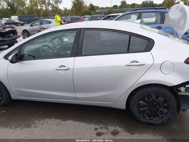2017 KIA FORTE LX 14