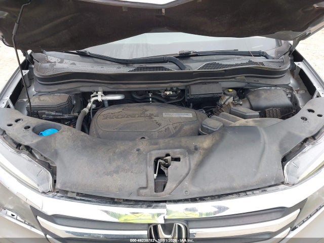 2017 HONDA PILOT EX 10