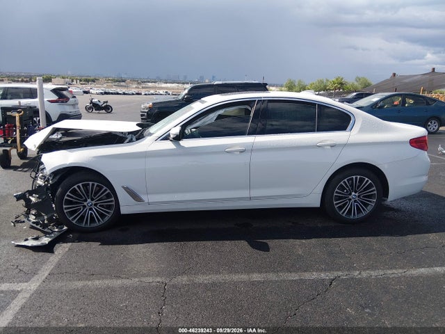 2020 BMW 530I 15