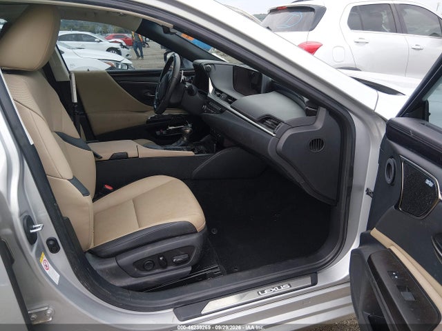 2019 LEXUS ES 350 5