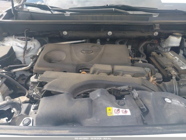 2020 TOYOTA RAV4 LE 10