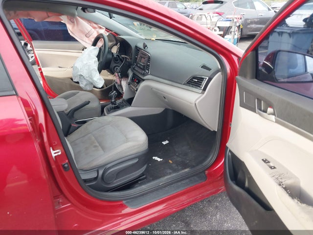 2017 HYUNDAI ELANTRA SE 5