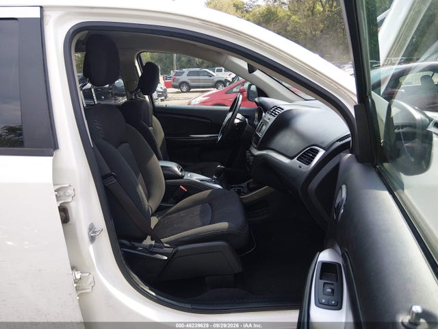 2019 DODGE JOURNEY SE 5