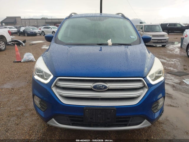 2018 FORD ESCAPE SEL 12