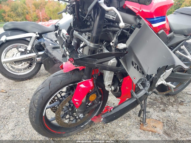 2025 HONDA CBR650 R 16