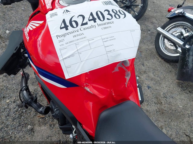 2025 HONDA CBR650 R 17
