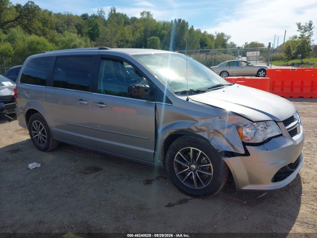 2017 DODGE GRAND CARAVAN SXT 13